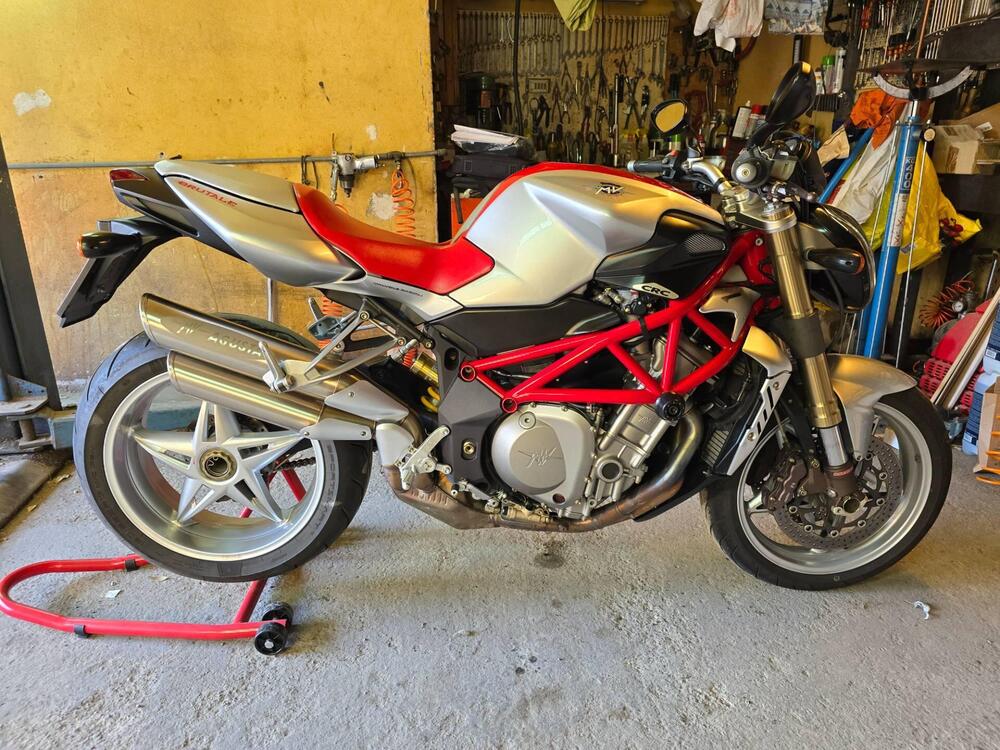 MV Agusta Brutale 910 S (2005 - 11) (2)