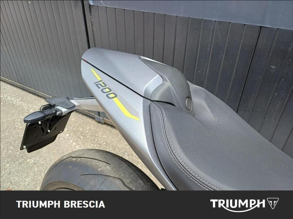 Triumph Speed Triple 1200 RS (2021 - 24) (4)