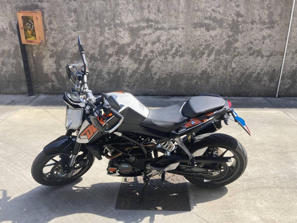 KTM 125 Duke ABS (2013 - 16) (4)