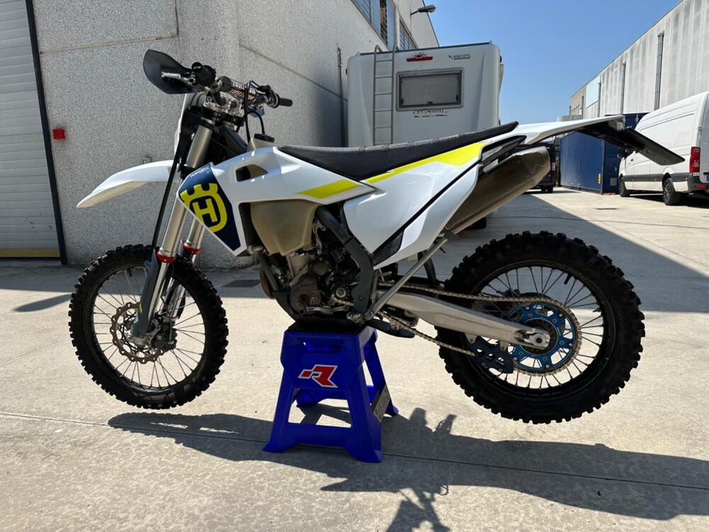 Husqvarna FE 350 (2022) (4)