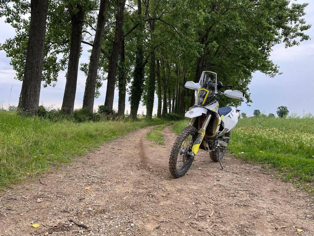 Husqvarna 701 Enduro (2021) (2)