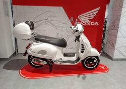 Vespa GTS 300 Super Hpe (2021 - 22) usata