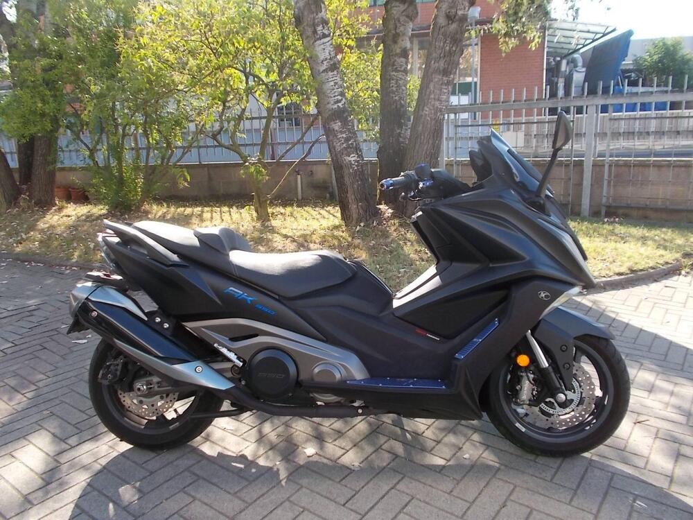 Kymco AK 550 ETS (2021 - 24)