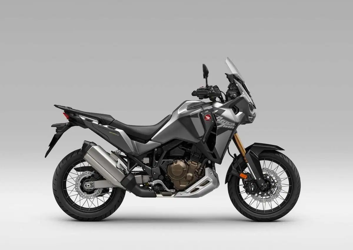 Honda CRF1100L Africa Twin e Adventure Sports: ecco come si aggiorna per il 2025 (24)