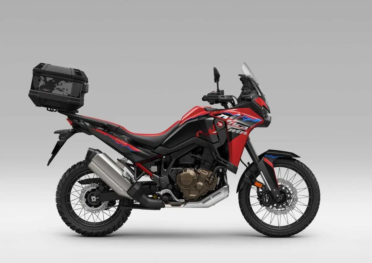Honda CRF1100L Africa Twin e Adventure Sports: ecco come si aggiorna per il 2025 (41)