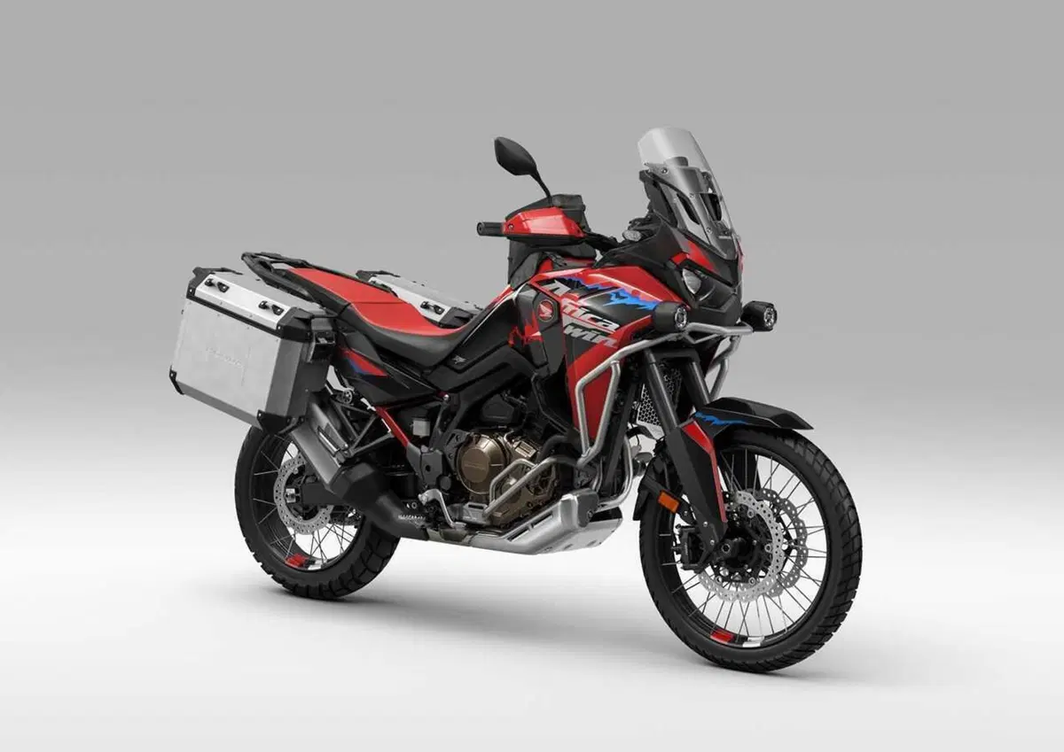 Honda CRF1100L Africa Twin e Adventure Sports: ecco come si aggiorna per il 2025 (46)