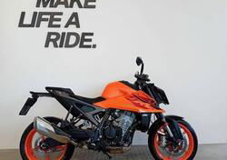 KTM 990 Duke (2024) usata