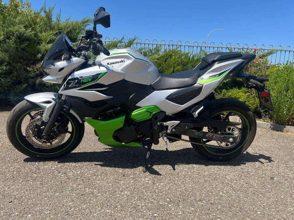 Kawasaki Z7 Hybrid (2024)