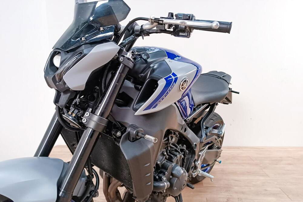 Yamaha MT-09 (2021 - 23) (5)