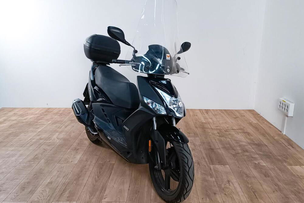 Kymco Agility 150 R16 (2)