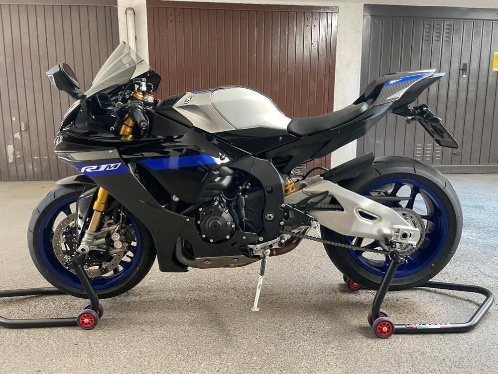 Yamaha YZF R1M (2020 - 24) (3)