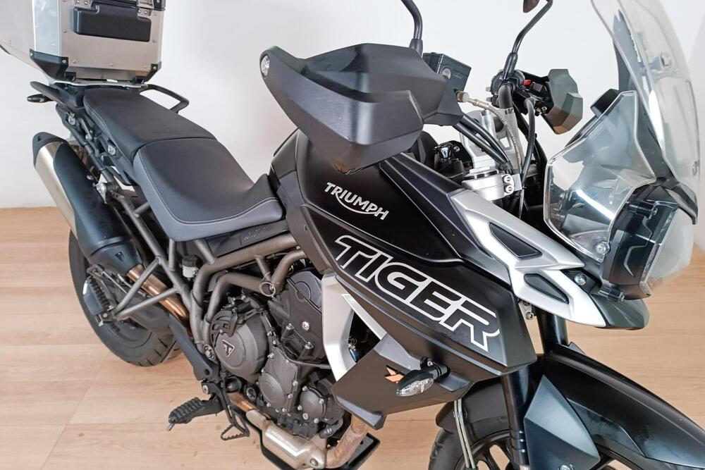 Triumph Tiger 800 XRx (2015 - 17) (5)