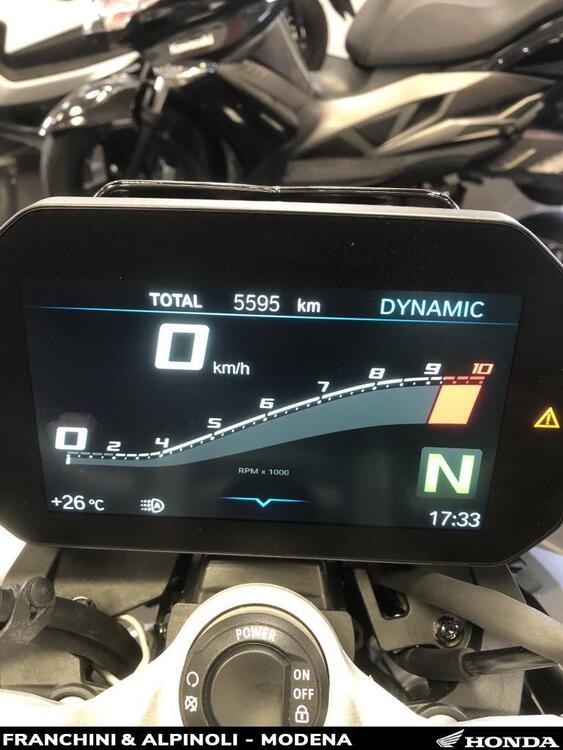 Bmw F 900 R (2021 - 25) (2)