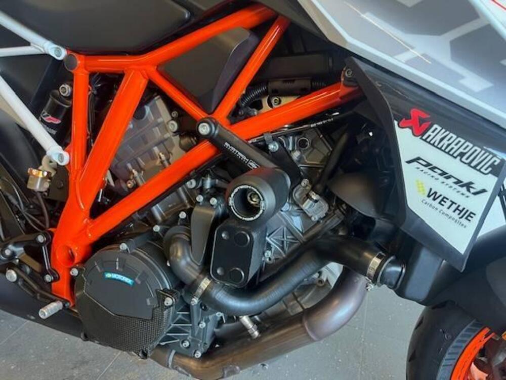 KTM 1290 Super Duke R ABS (2017 - 18) (2)