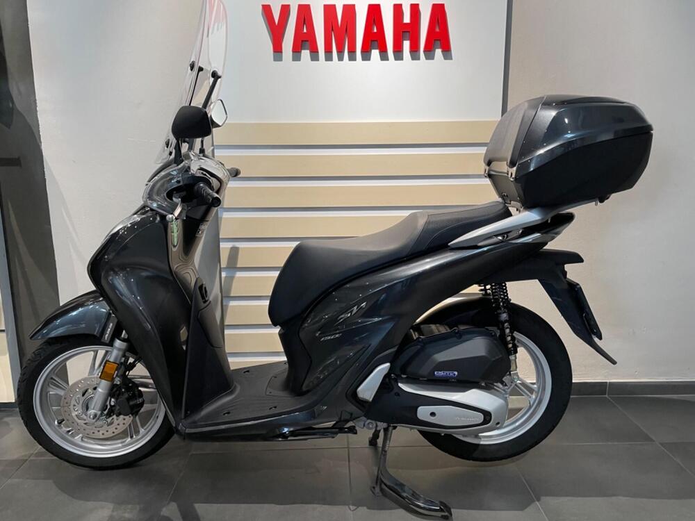 Honda SH 150i Sport (2022 - 24) (2)