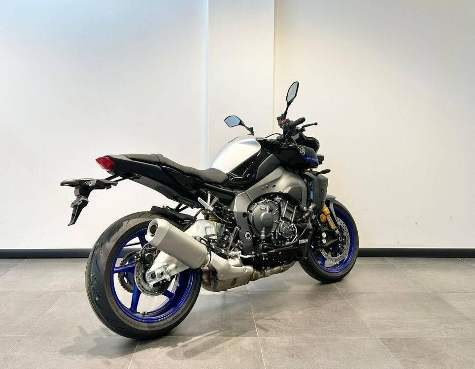 Yamaha MT-10 SP (2022 - 24) (2)