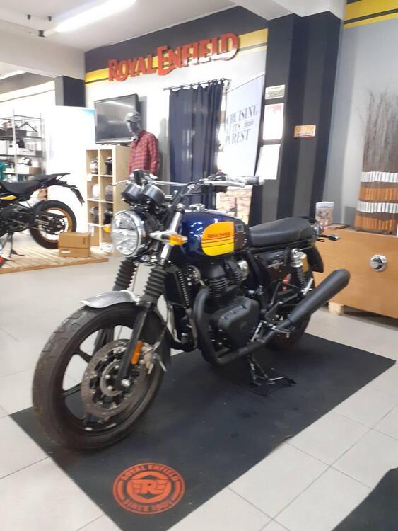 Royal Enfield Interceptor 650 (2021 - 24) (2)