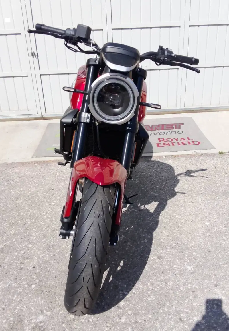 Moto Morini SEIEMMEZZO STR (2022 - 26) (2)