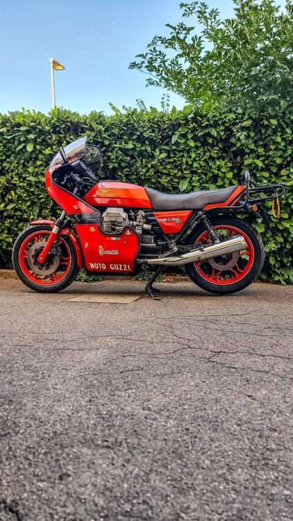 Moto Guzzi Le Mans III (2)