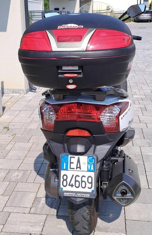 Kymco Downtown 300i ABS (2009 - 17) (3)