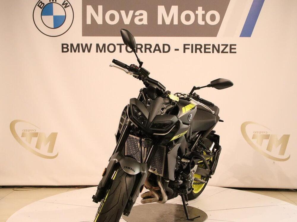 Yamaha MT-09 (2017 - 20) (3)