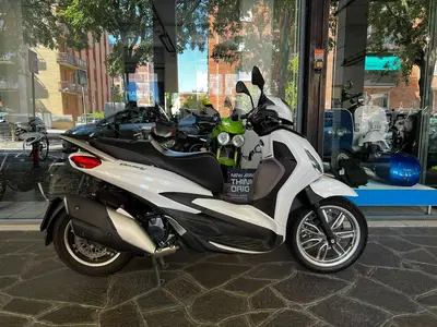 Piaggio Beverly 400 ABS-ASR (2021 - 24) usata