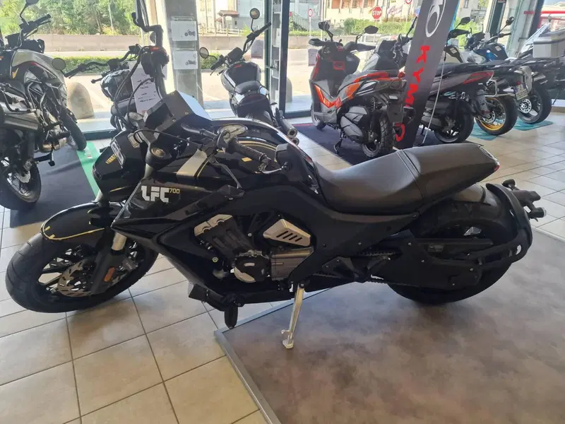 Benda Motorcycles LFC 700 (2024 - 26) (2)