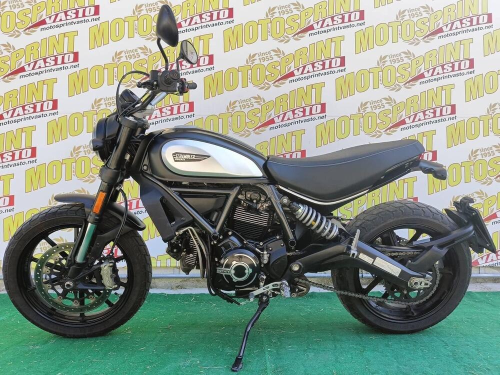 Ducati Scrambler 800 Icon Dark (2020) (3)