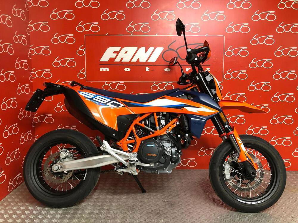 KTM 690 SMC R (2023 - 24)