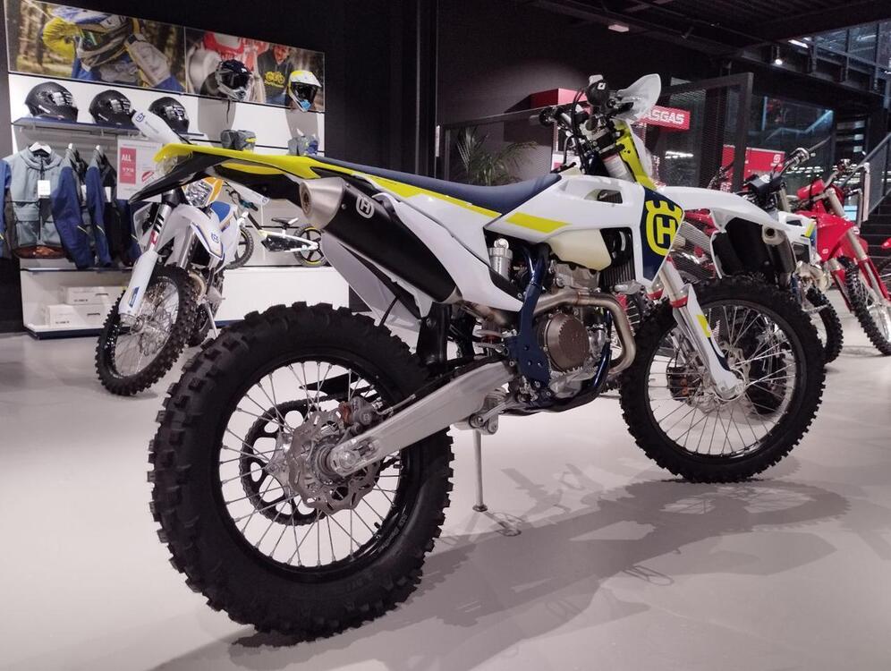 Husqvarna FE 350 (2023) (4)