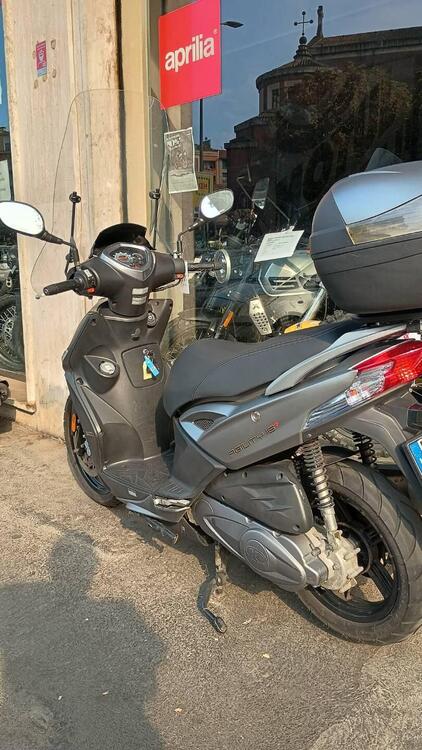 Kymco Agility 200i R16 + (2021 - 24) (3)