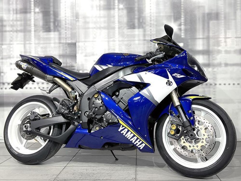 Yamaha YZF R1 (2004 - 05)