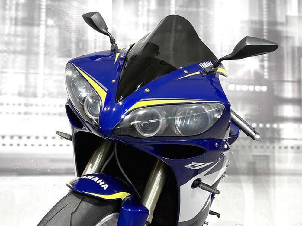 Yamaha YZF R1 (2004 - 05) (4)