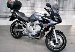 Yamaha FZ6 Fazer (2004 - 07) usata