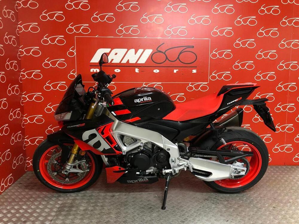 Aprilia Tuono 1100 V4 Factory (2021 - 24) (3)