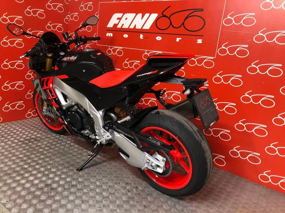 Aprilia Tuono 1100 V4 Factory (2021 - 24) (4)