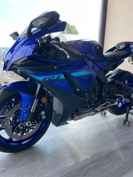 Yamaha YZF R1 (2020 - 24)