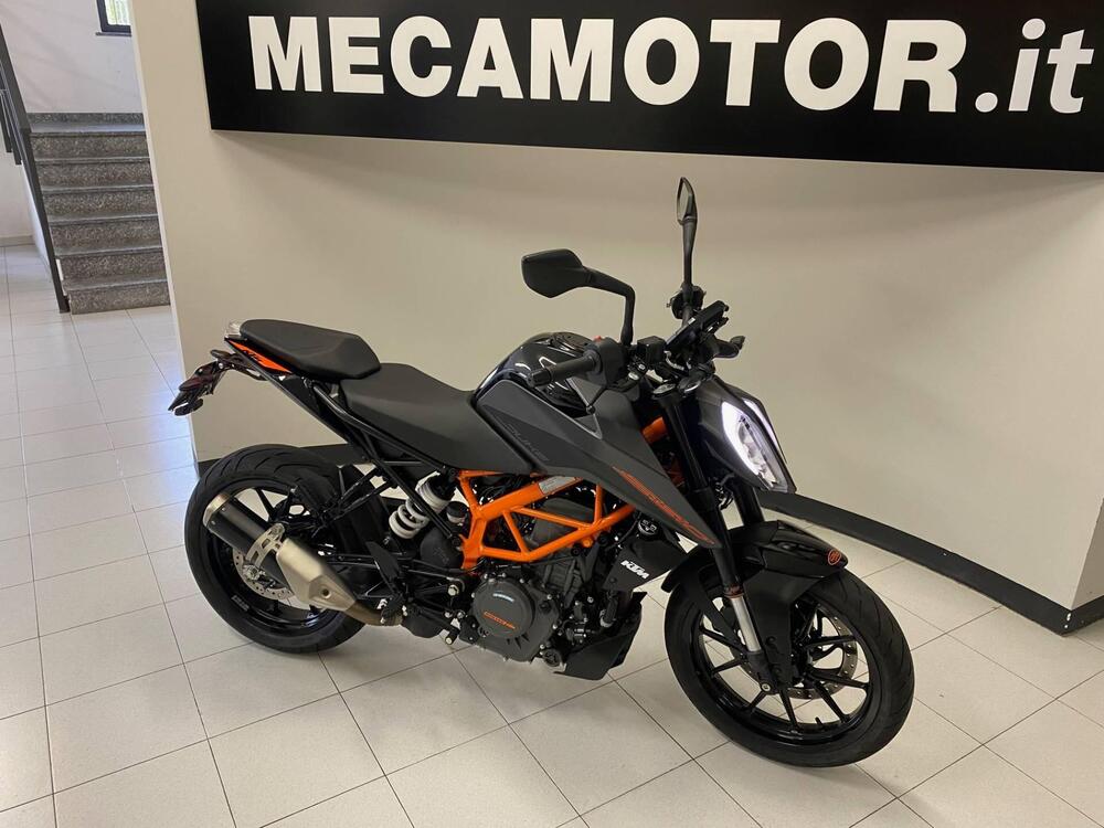 KTM 390 Duke (2021 - 23) (2)