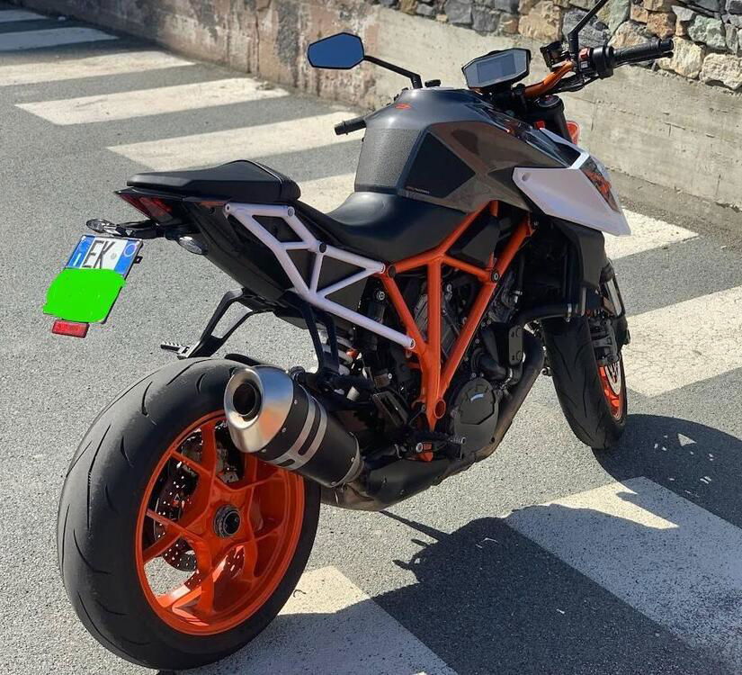 KTM 1290 Super Duke R ABS (2017 - 18) (3)