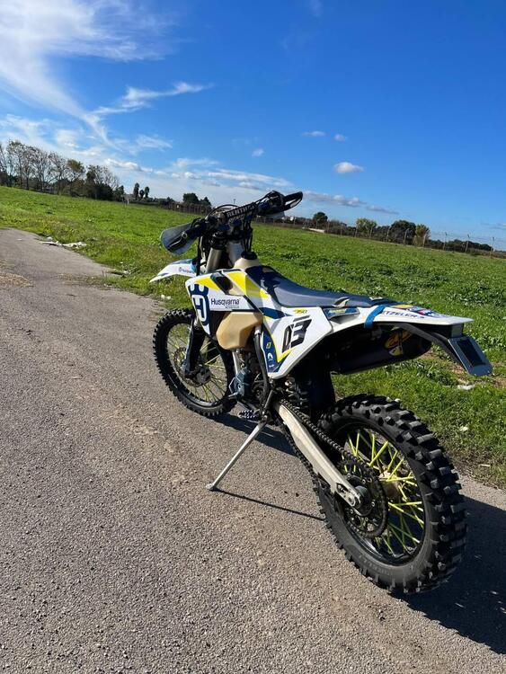 Husqvarna FE 350 (2018) (2)