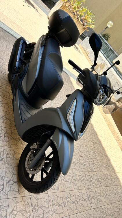 Kymco People 300i S (2021 - 22) (3)