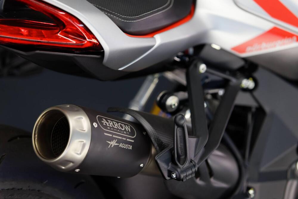 MV Agusta Brutale 1000 Nurburgring (2021 - 23) (2)