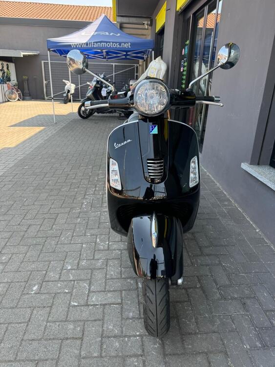 Vespa GTS 300 Super ABS (2014 - 16) (3)