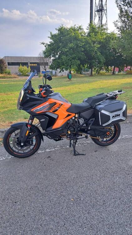 KTM 1290 Super Adventure S (2021) (2)