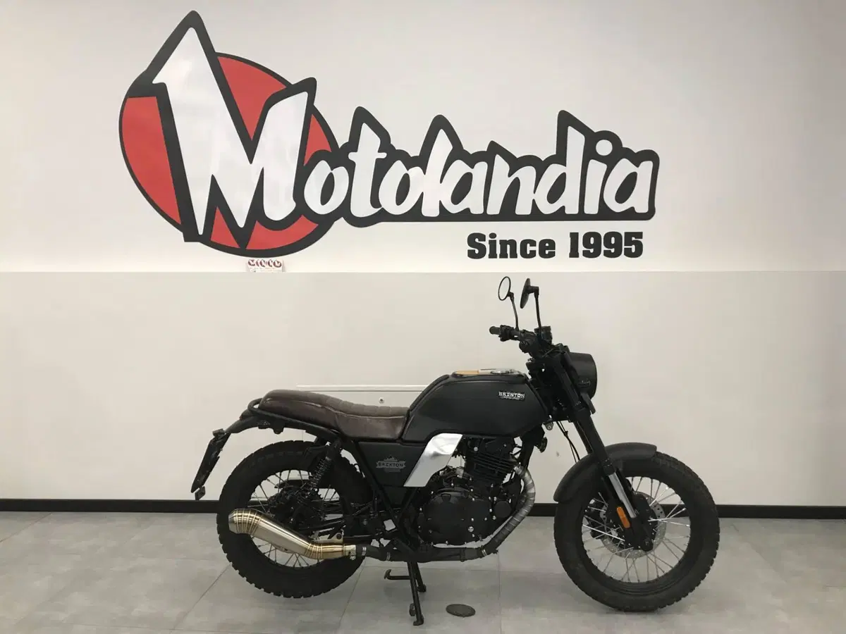 Brixton Motorcycles Felsberg 250 (2021 - 25) (4)