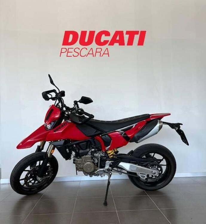 Ducati Hypermotard 698 Mono (2024) (4)