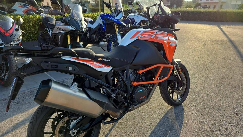 KTM 1290 Super Adventure S (2017 - 20) (2)