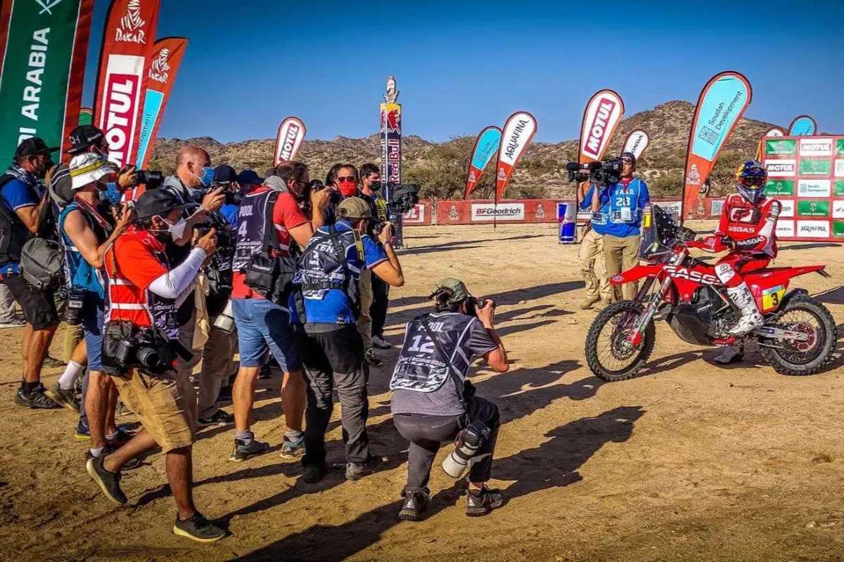 Rally-Raid. Il ritiro di Sam “Sundersam” Sunderland (16)