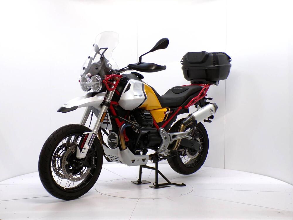 Moto Guzzi V85 TT (2021 - 23) (3)