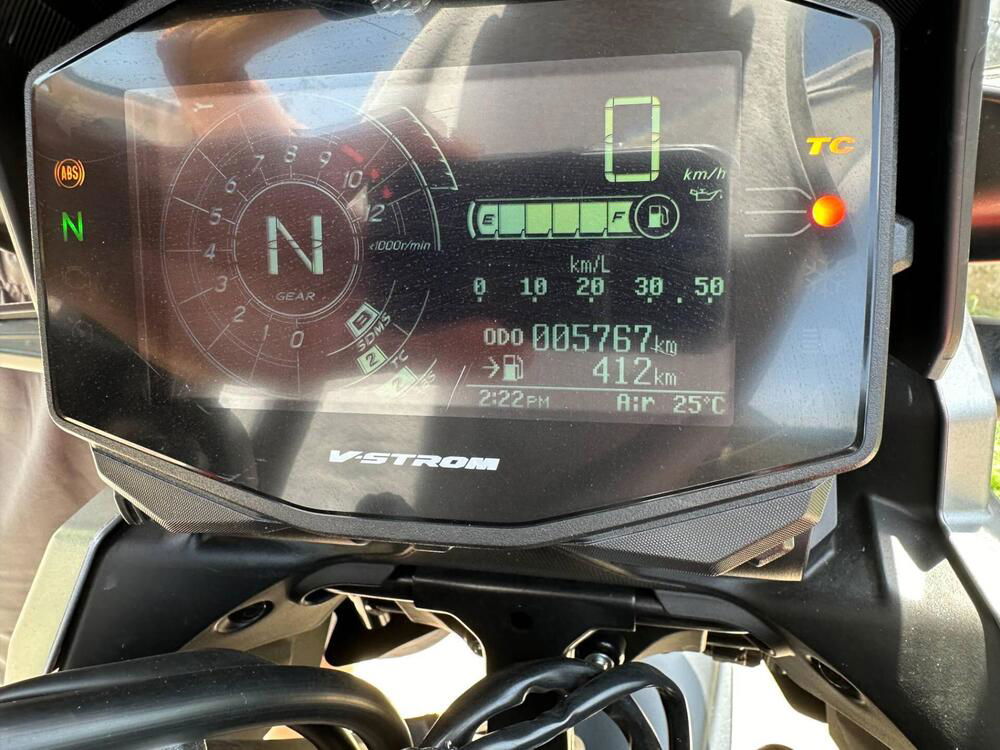 Suzuki V-Strom 1050XT (2020 - 23) (4)